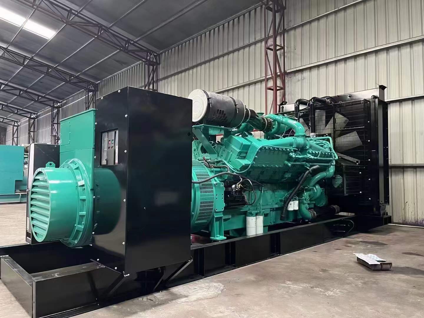 济源如何降低 800kW 柴油发电机输出电流的波动？
